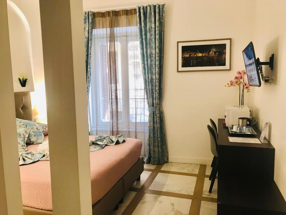 Kambal Luxury Pensión *